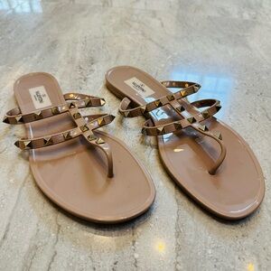 Valentino Garavani Nude Rockstud Sandals
